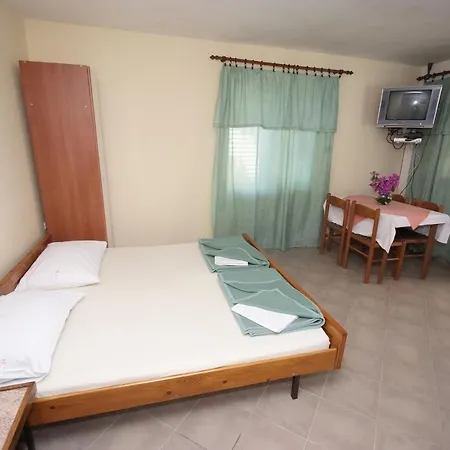 Family-friendly With Swimming Pool Trpanj, Peljesac - 15603 Апартаменты