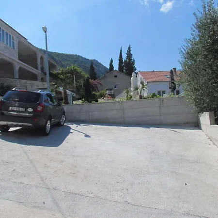 Апартаменты Family-friendly With Swimming Pool Trpanj, Peljesac - 15603 *