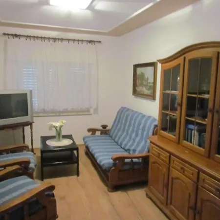 Апартаменты Family-friendly With Swimming Pool Trpanj, Peljesac - 15603 *