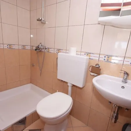 Family-friendly With Swimming Pool Trpanj, Peljesac - 15603 Apartament Trpanj