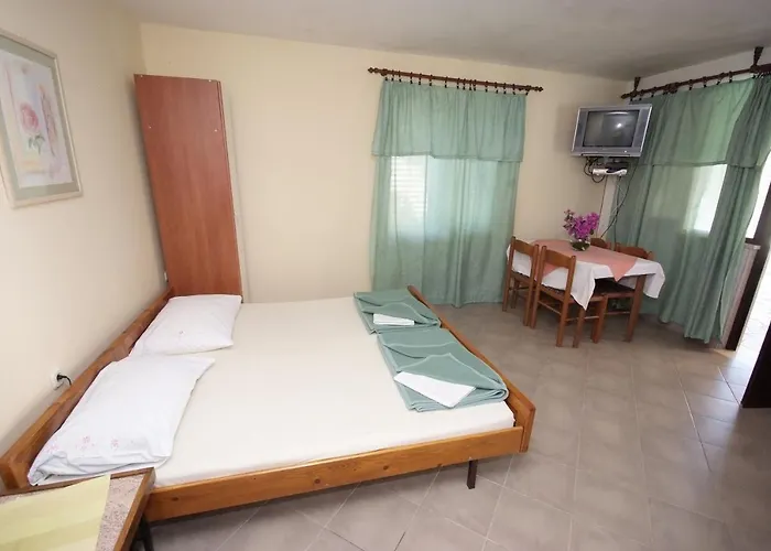 Family-friendly With Swimming Pool Trpanj, Peljesac - 15603 شقة