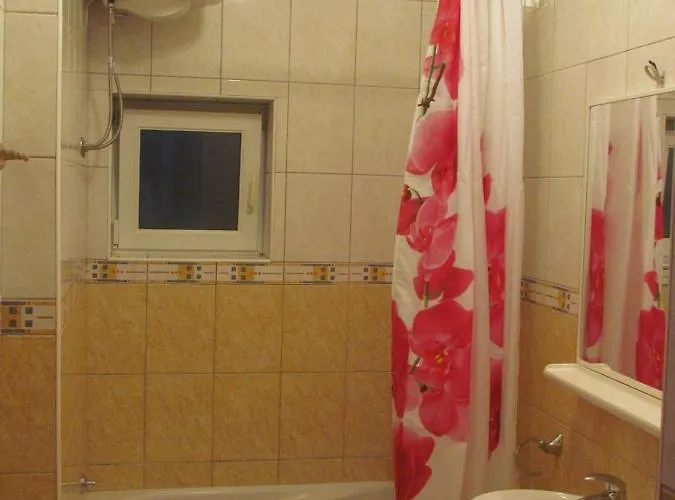 Family-friendly With Swimming Pool Trpanj, Peljesac - 15603 شقة