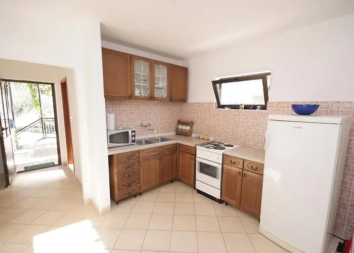 Family-friendly With Swimming Pool Trpanj, Peljesac - 15603