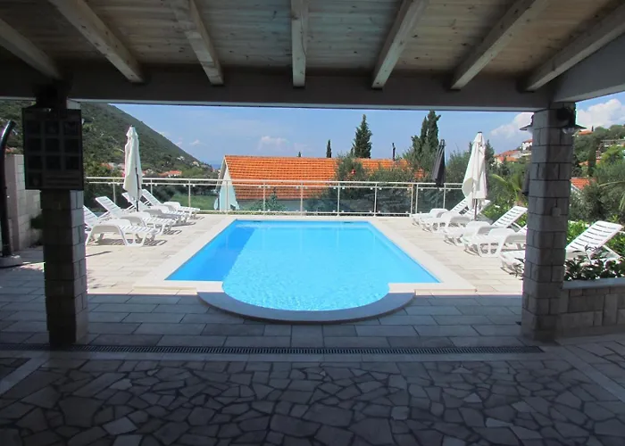 Family-friendly With Swimming Pool Trpanj, Peljesac - 15603 شقة تربانج